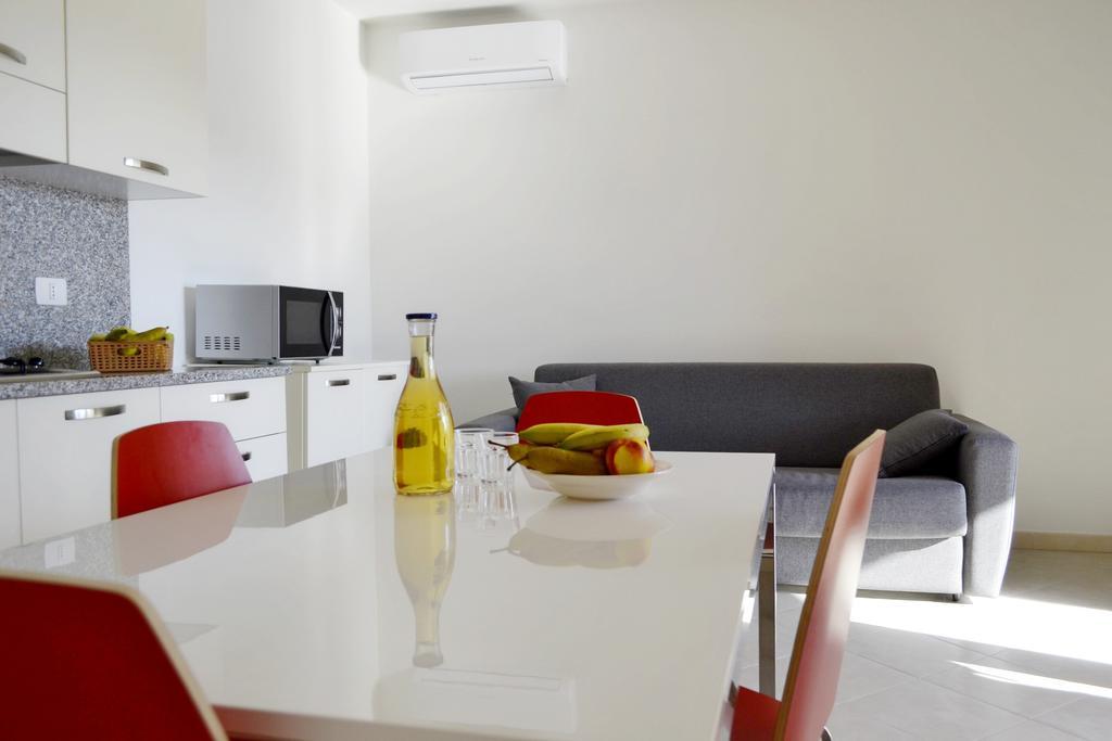 Gf Apartments La Vigna Badesi Rom bilde